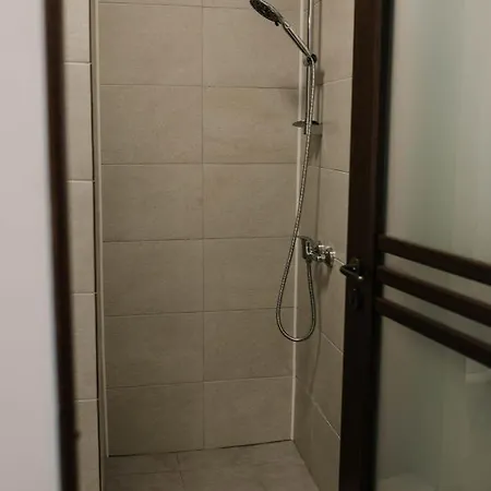 Paulaapartment&Rooms Oradea Exterior photo