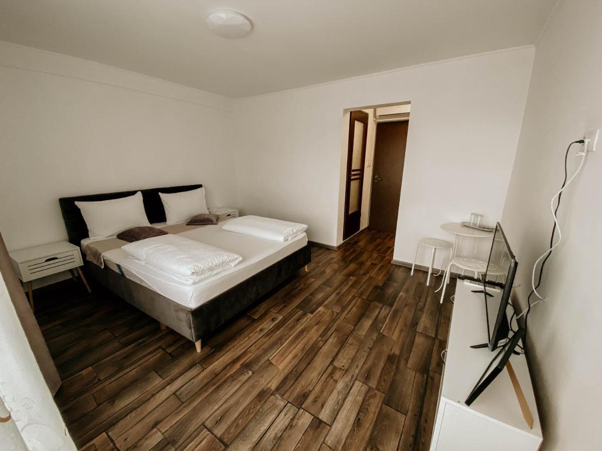 Paulaapartment&rooms * Oradea